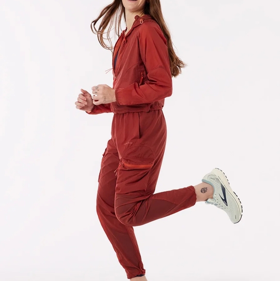 Outdoor Voices Windbreaker Jacket - Picture 2 of 3